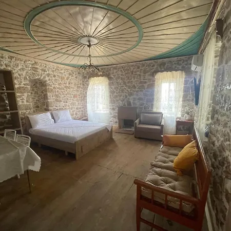 Апартаменты Myra *